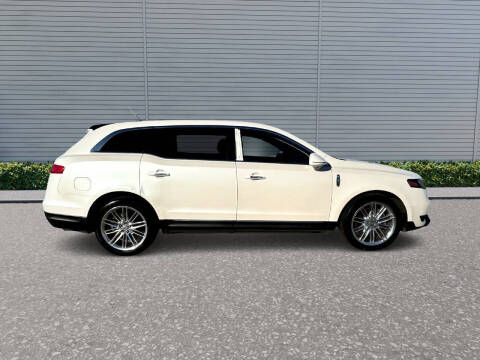 2014 Lincoln MKT Ecoboost