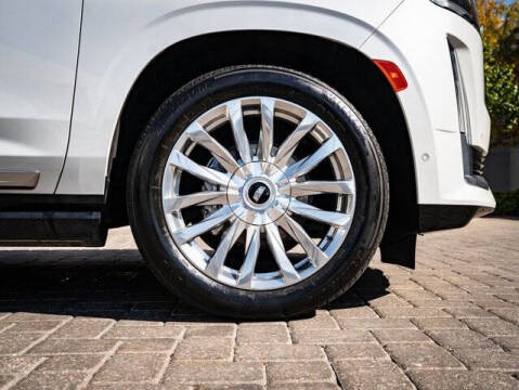 2022 Cadillac Escalade Premium Luxury