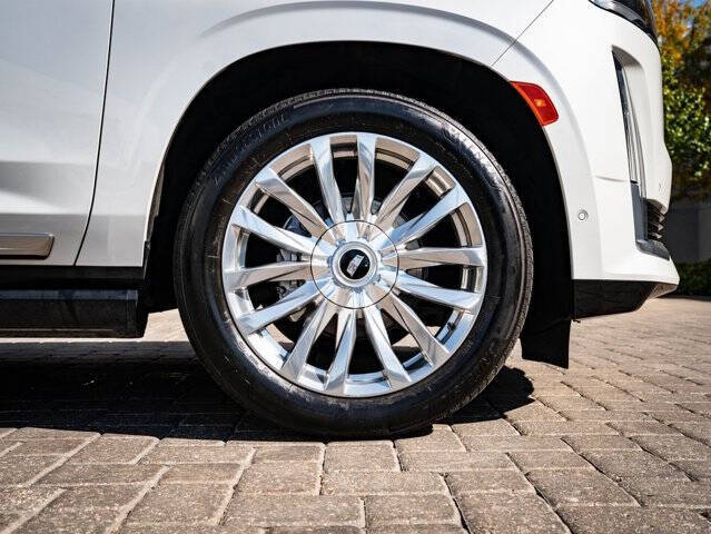 2022 Cadillac Escalade Premium Luxury