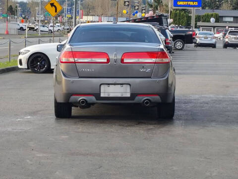 2011 Lincoln MKZ