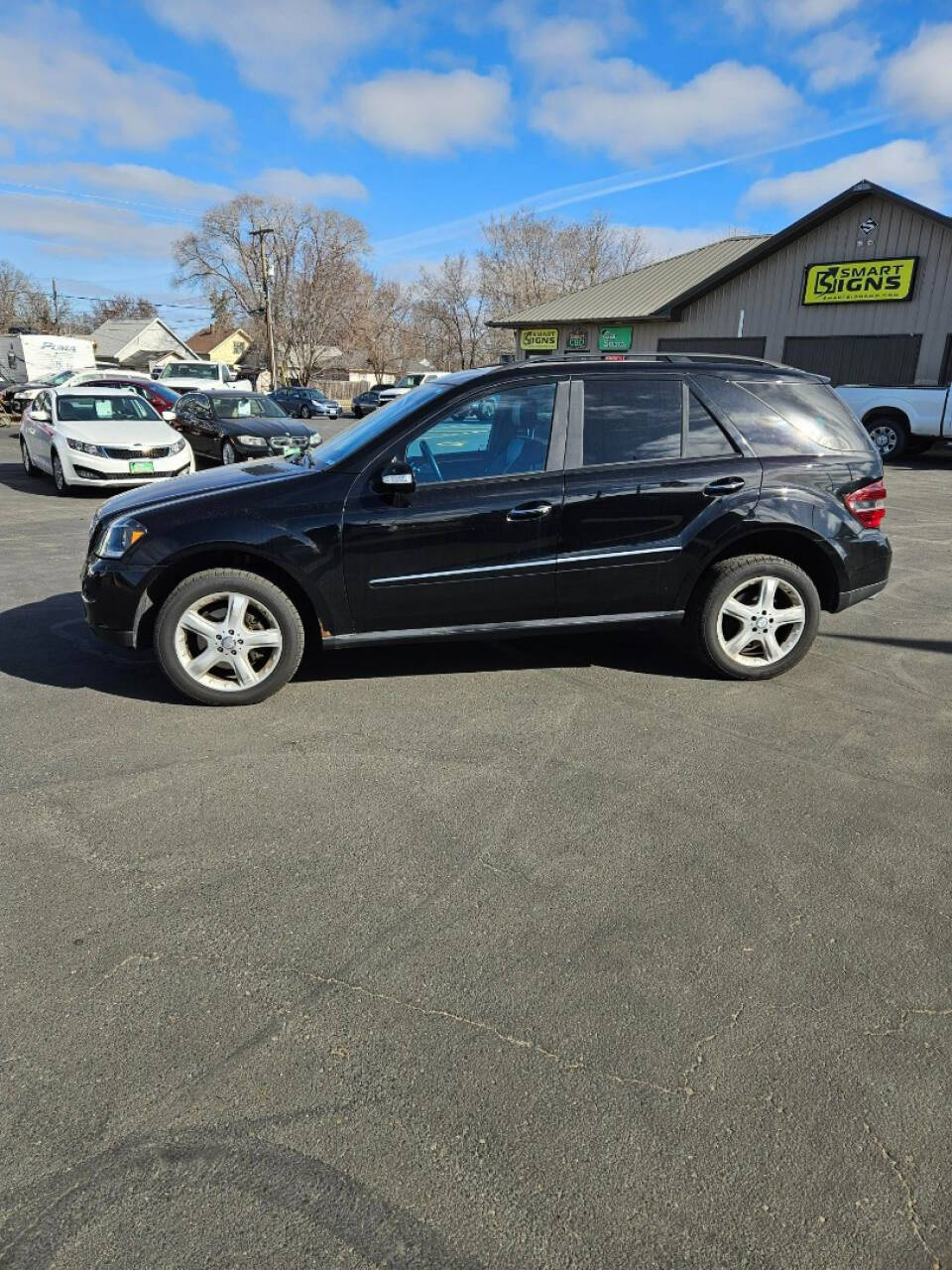 2008 Mercedes-Benz M-Class for sale at Car Smart Of St. Cloud in Saint Cloud, MN