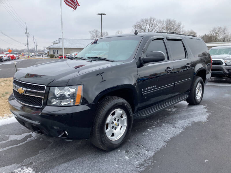 McCully's Automotive Car Dealer in Benton, KY