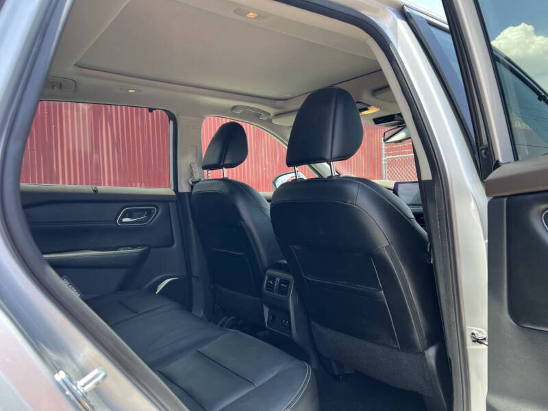2021 Nissan Rogue SL