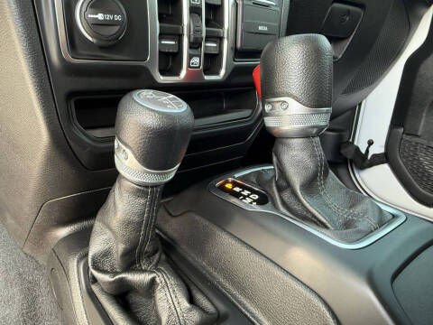 2023 Jeep Gladiator Sport S