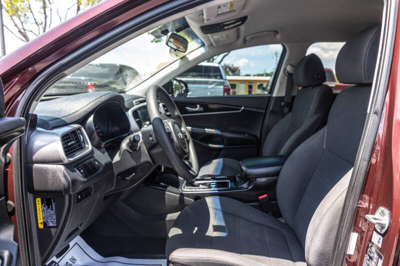 2018 Kia Sorento L