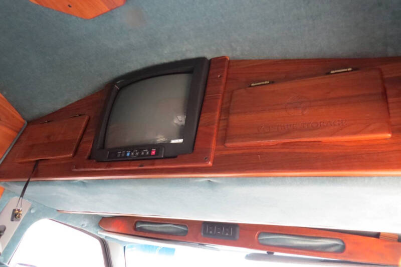 1997 Ford E-Series E-150