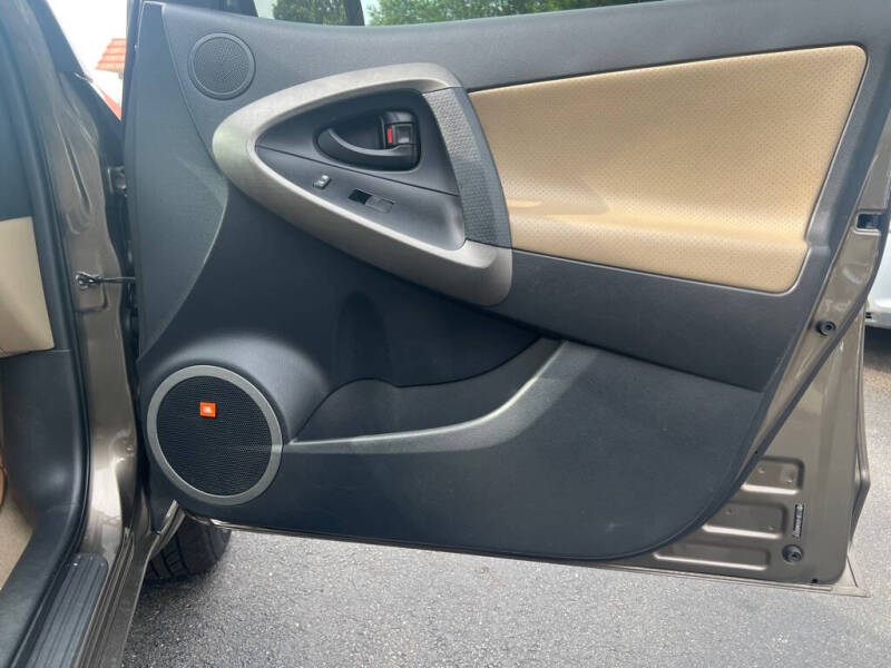 2010 Toyota RAV4 Limited