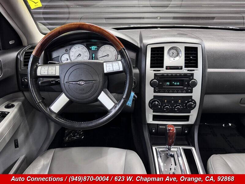 2006 Chrysler 300 C