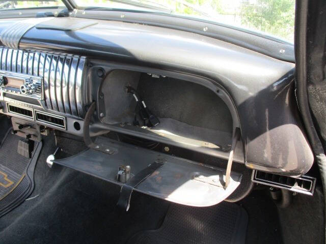 1951 Chevrolet Deluxe