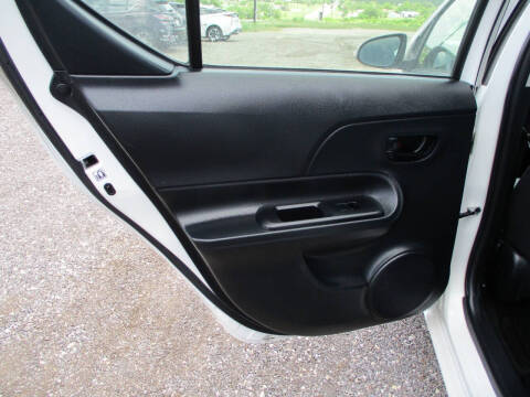 2015 Toyota Prius c Two