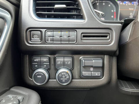 2021 GMC Yukon SLT