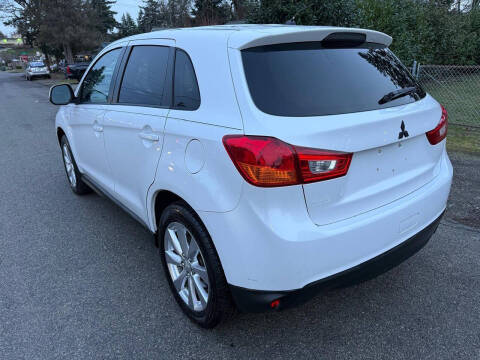 2013 Mitsubishi Outlander Sport ES