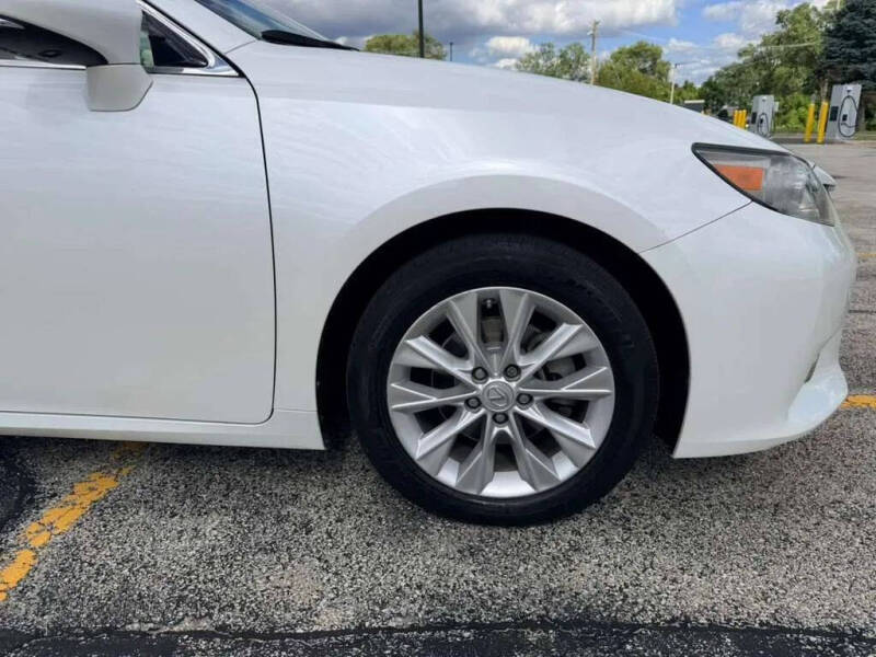 2013 Lexus ES 300h