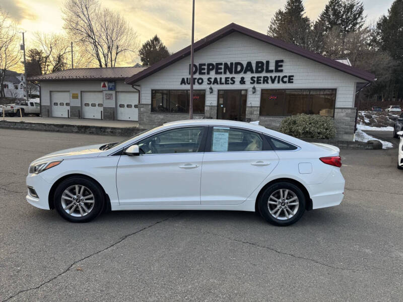 2016 Hyundai Sonata SE's photo