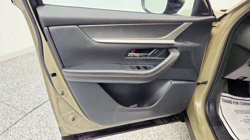 2025 Mazda CX-70 Plug-in Hybrid Premium Plus