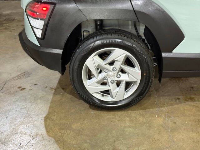 2026 Hyundai Kona SE