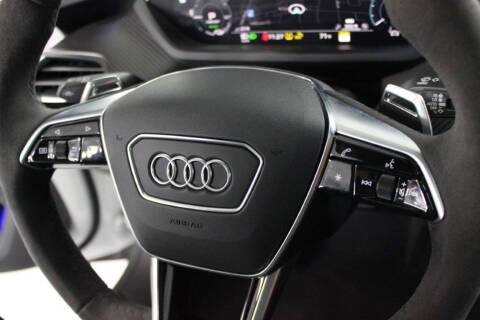 2023 Audi e-tron GT quattro Premium Plus