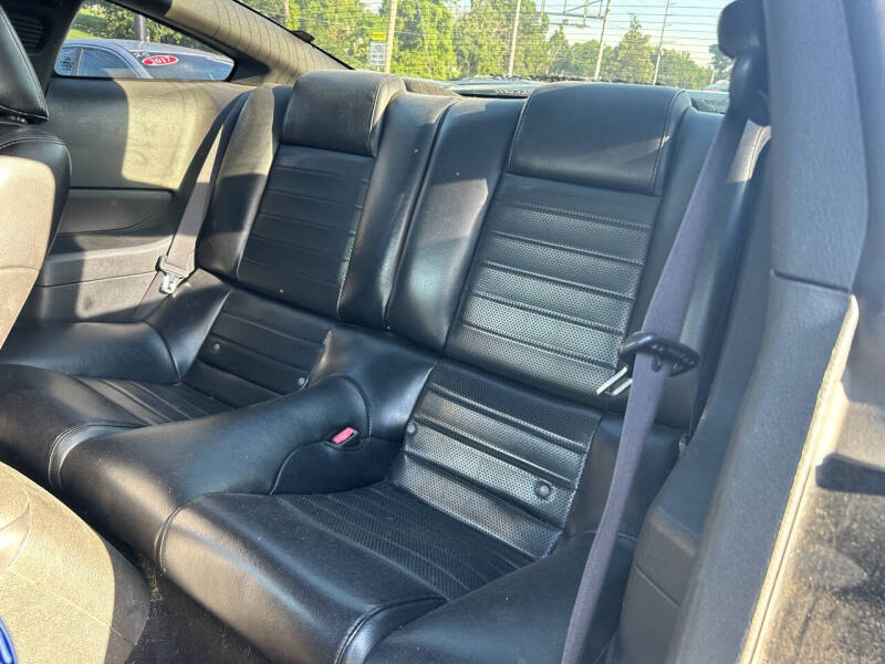2007 Ford Mustang GT Deluxe