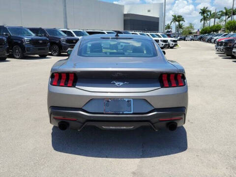 2025 Ford Mustang EcoBoost