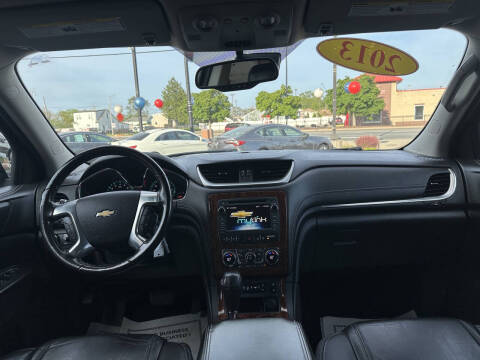 2014 Chevrolet Traverse LT