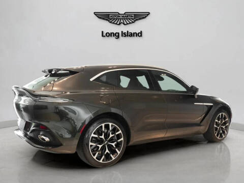 2024 Aston Martin DBX