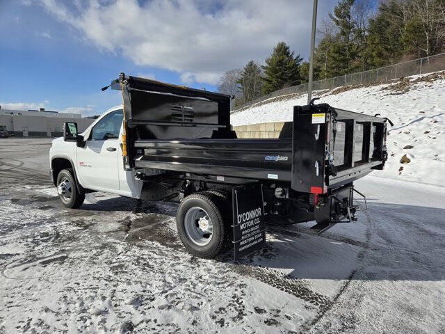2026 Chevrolet Silverado 3500HD CC