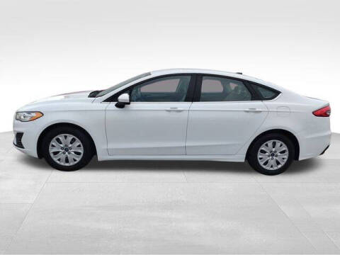 2019 Ford Fusion S
