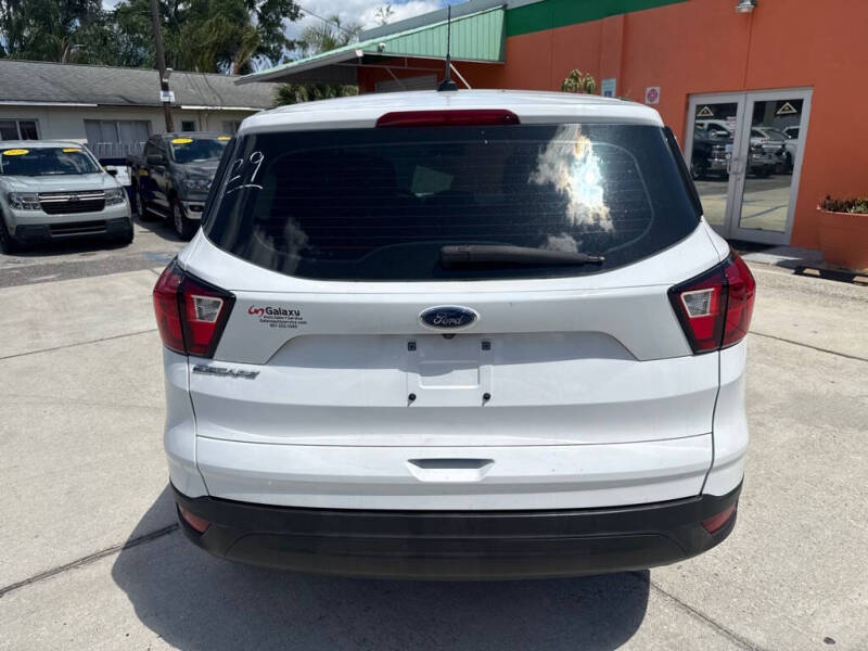 2019 Ford Escape S