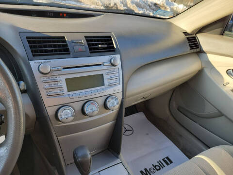 2011 Toyota Camry LE