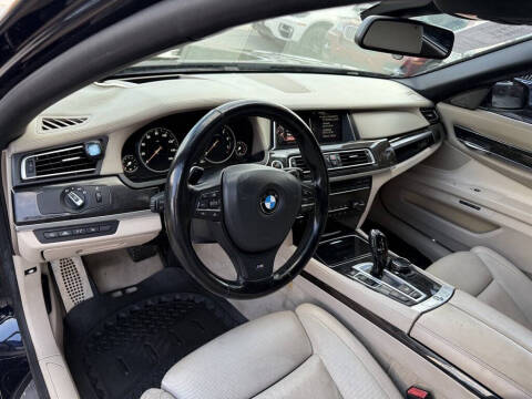2015 BMW 7 Series 750Li