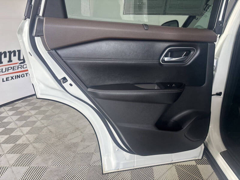 2021 Nissan Rogue Platinum