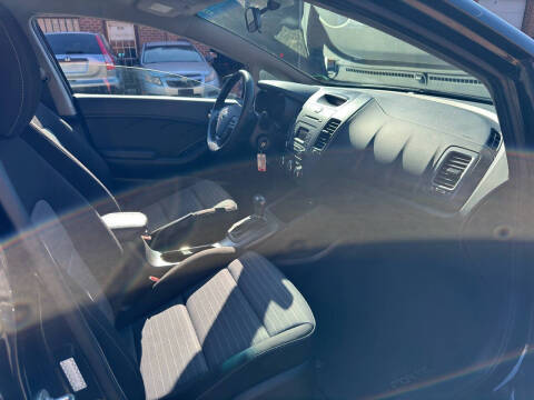 2016 Kia Forte5 LX