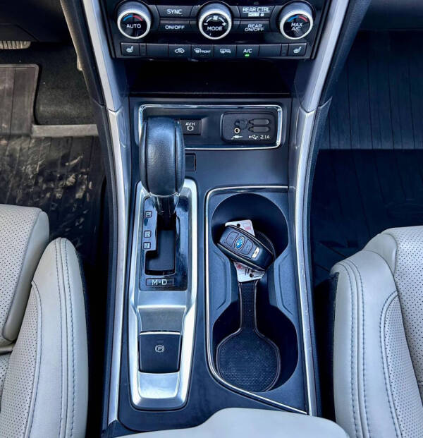 2020 Subaru Ascent Limited 8-Passenger