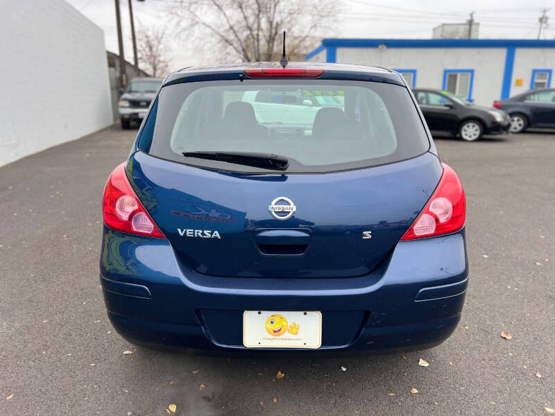 2007 Nissan Versa 1.8 S