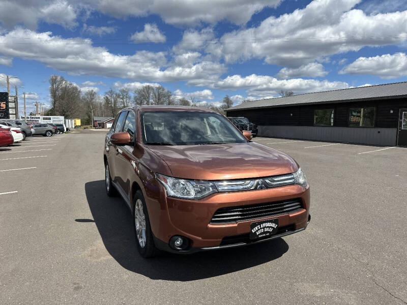 2014 Mitsubishi Outlander SE