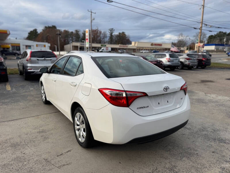 2016 Toyota Corolla LE