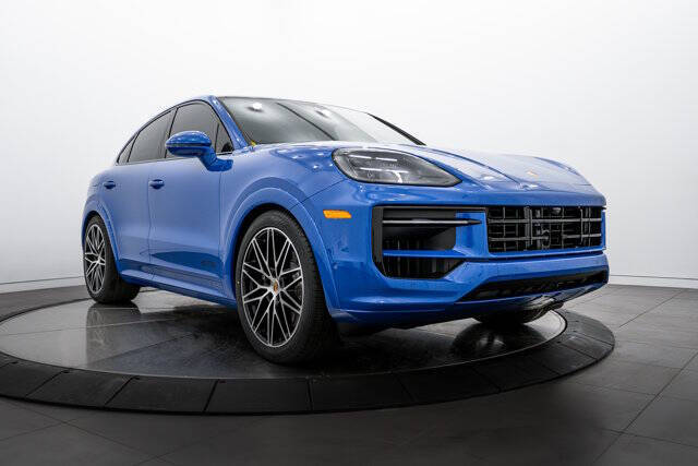 2026 Porsche Cayenne GTS Coupe