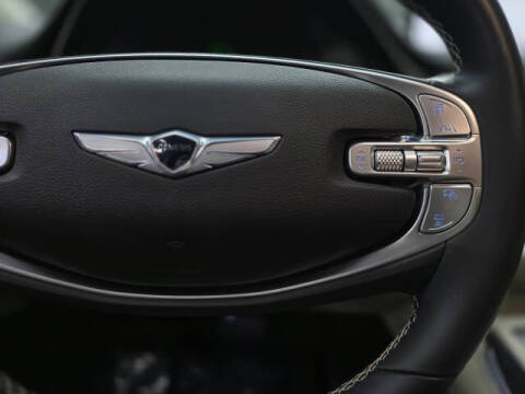 2023 Genesis GV70 2.5T Standard