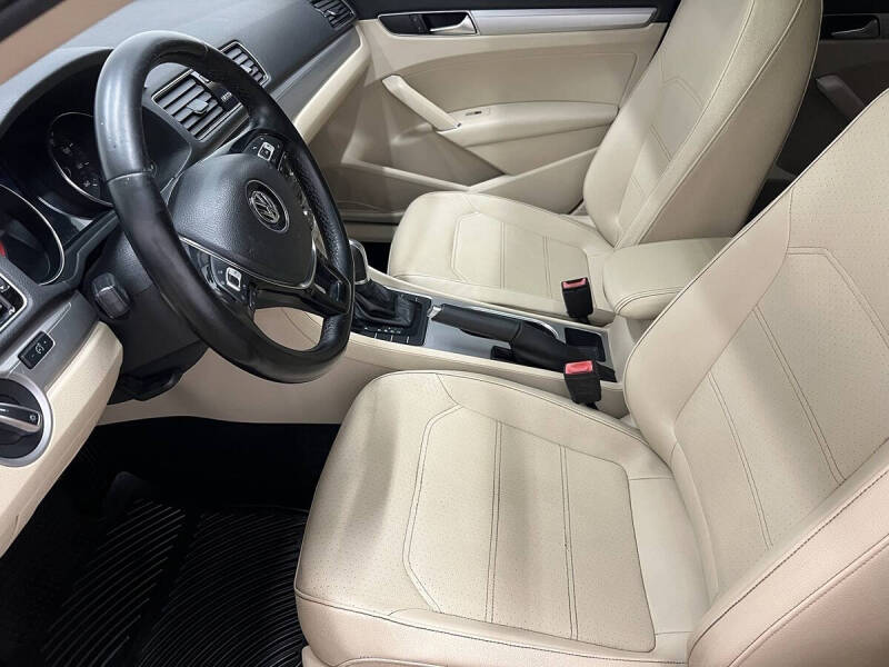 2019 Volkswagen Passat Wolfsburg