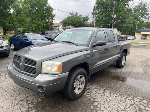 2006 Dodge Dakota for sale at Neals Auto Sales in Louisville KY