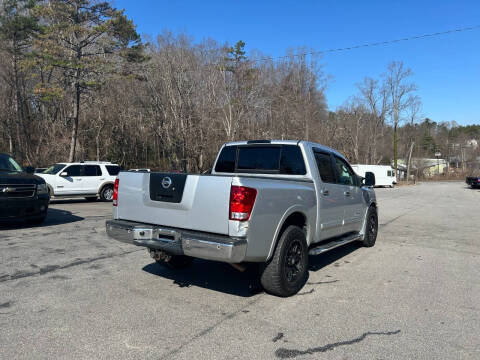 2010 Nissan Titan LE