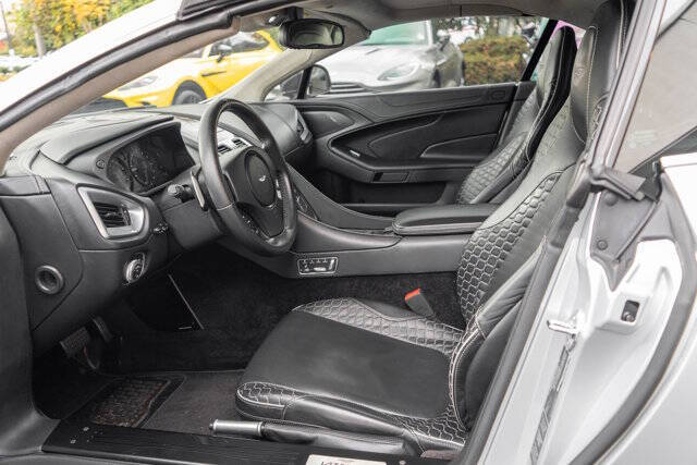 2016 Aston Martin Vanquish 5