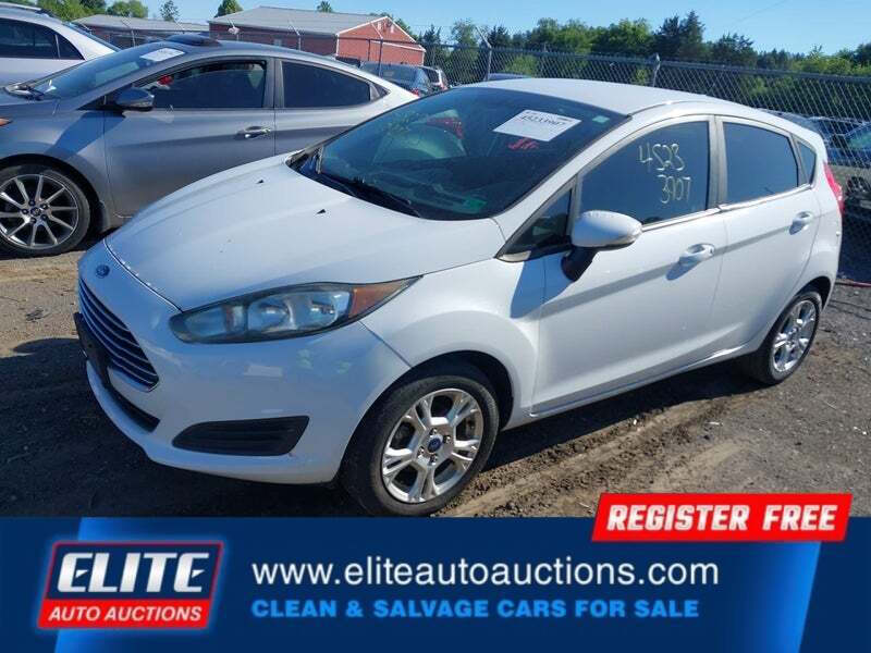 2016 Ford Fiesta SE