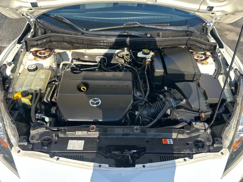 2011 Mazda MAZDA3 i Touring