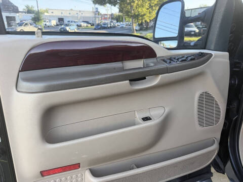 2004 Ford Excursion Limited