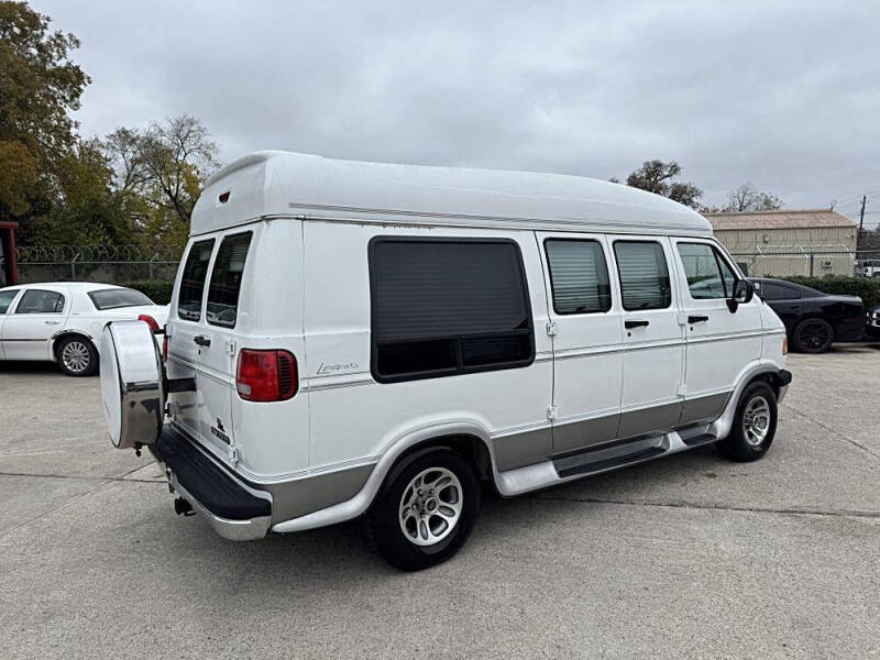 1997 Dodge Ram Van 2500