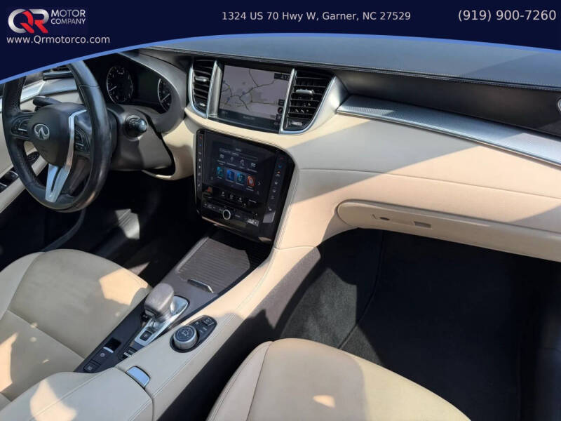 2021 Infiniti QX50 Essential