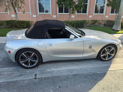 2005 BMW Z4 2.5i