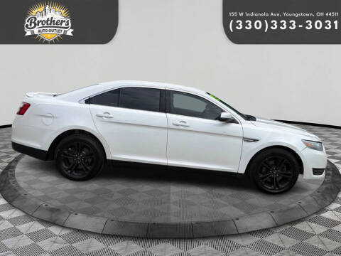 2015 Ford Taurus SEL