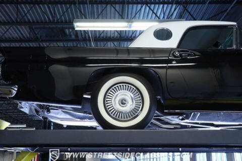 1957 Ford Thunderbird